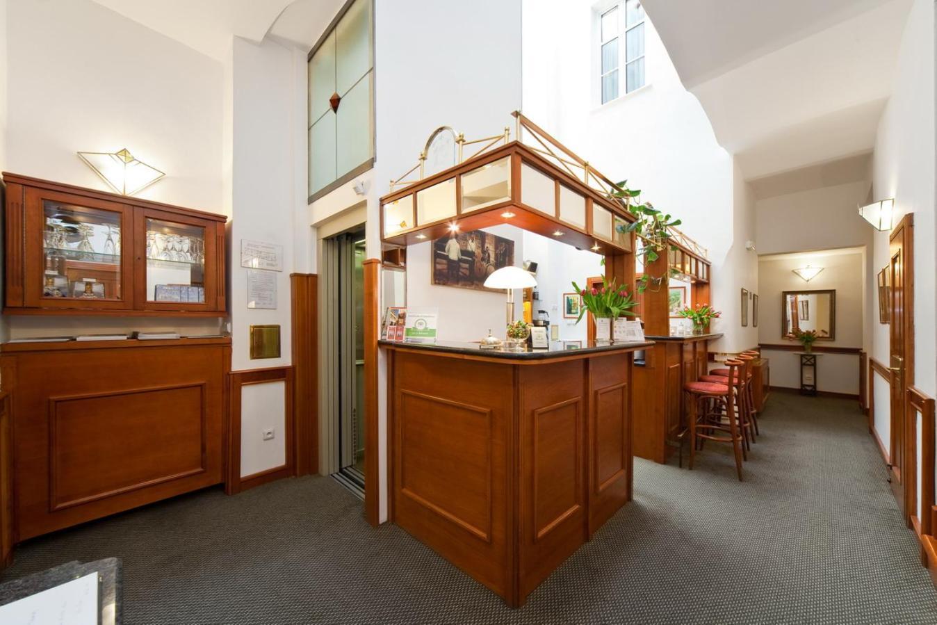 Boutique Hotel 16 Prague Exterior photo